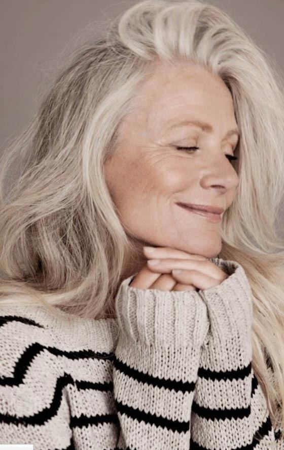 بالصور :عارضات أزياء تجاوزت أعمارهن 60 عاما ووصلت إحداهن 95 عاما